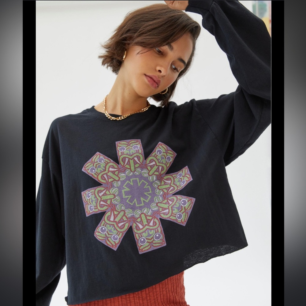 Urban outfitters Red Hot Chili Peppers long sleeve cropped shirt